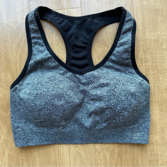 New Balance Black and Gray Sports Bra - Picture 1 of 15
